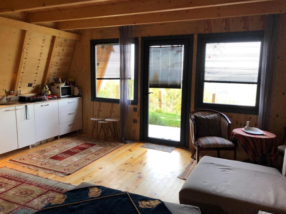 Happyhouse Bungalov Three-Room, Sw Pool With Lake View, Sapanca B1 Eksteriør billede