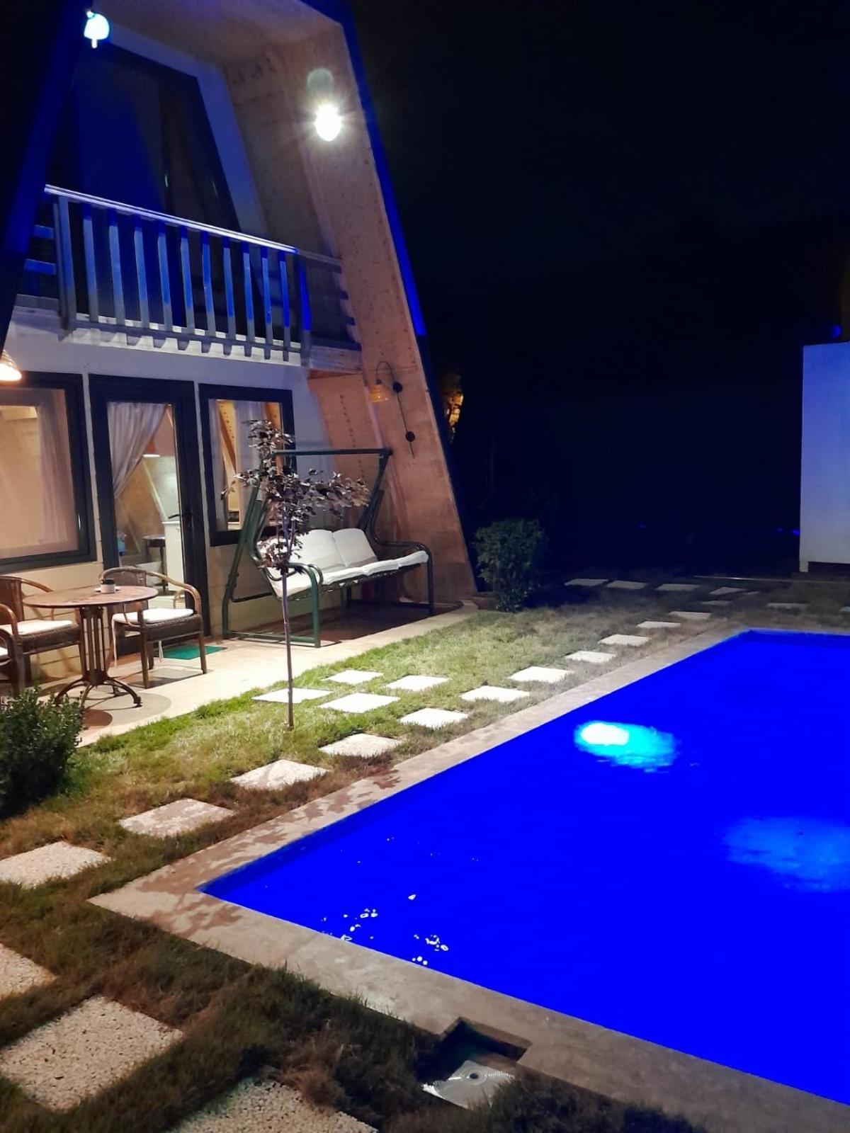 Happyhouse Bungalov Three-Room, Sw Pool With Lake View, Sapanca B1 Eksteriør billede